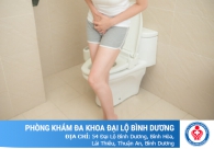 Đau bụng dưới kèm đi tiểu buốt, tiểu dắt là dấu hiệu bệnh lý gì?