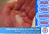 Tại sao huyết trắng ra nhiều loãng như nước