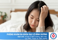 Tình trạng cô bé khô hạn khiến quan hệ bị đau